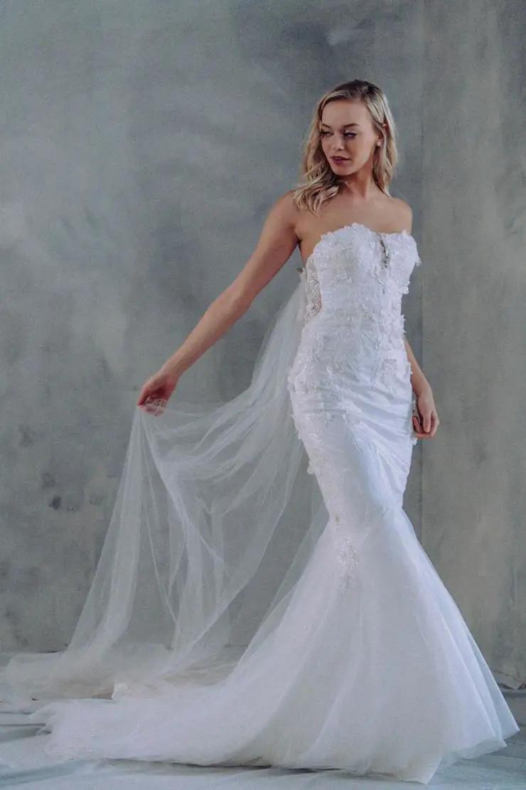 Woman wearing tulle wedding dress